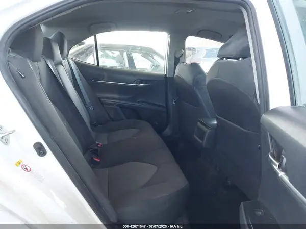 4T1B11HKXKU681471 2019 TOYOTA CAMRY - Image 8