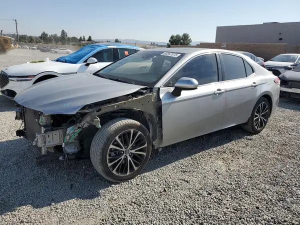 4T1B11HKXKU683401 2019 TOYOTA CAMRY - Image 1