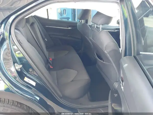 4T1B11HKXKU683964 2019 TOYOTA CAMRY - Image 8