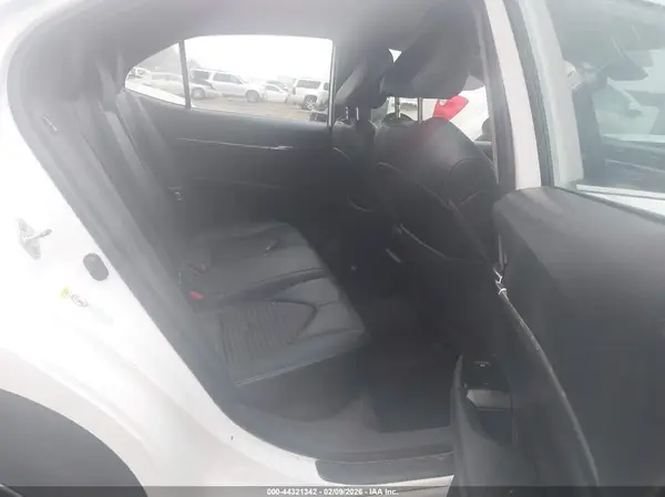 4T1B11HKXKU685312 2019 TOYOTA CAMRY - Image 8