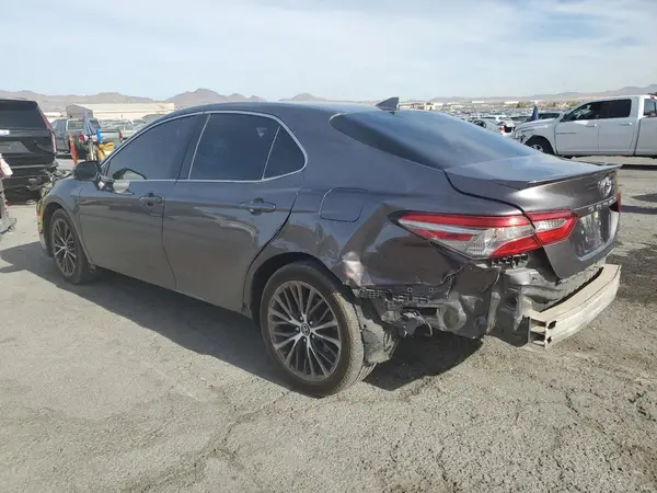 4T1B11HKXKU686041 2019 TOYOTA CAMRY - Image 2