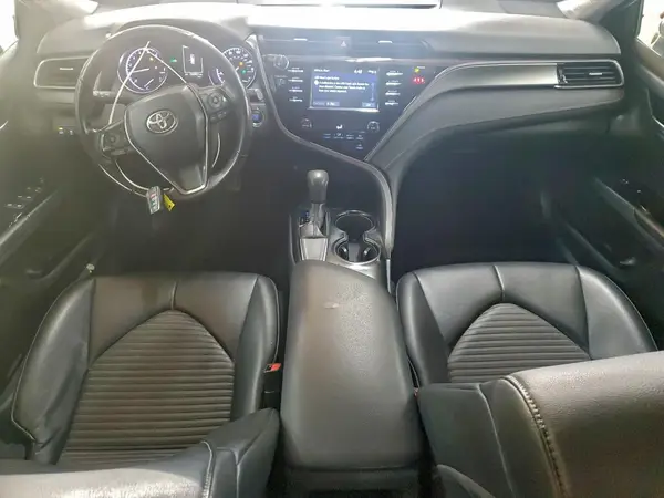 4T1B11HKXKU686718 2019 TOYOTA CAMRY - Image 8