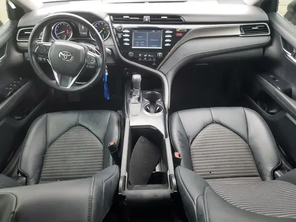 4T1B11HKXKU695922 2019 TOYOTA CAMRY - Image 8