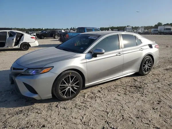 4T1B11HKXKU696018 2019 TOYOTA CAMRY - Image 1