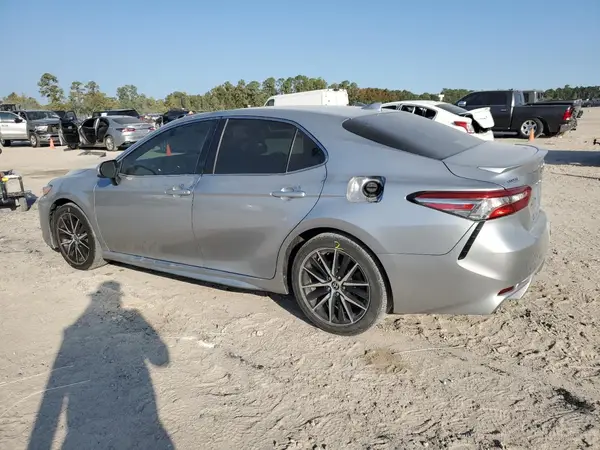 4T1B11HKXKU696018 2019 TOYOTA CAMRY - Image 2