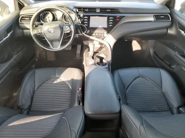 4T1B11HKXKU696018 2019 TOYOTA CAMRY - Image 8