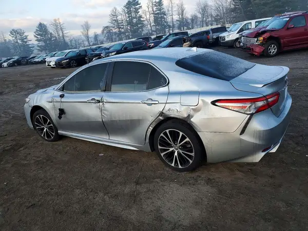 4T1B11HKXKU698271 2019 TOYOTA CAMRY - Image 2