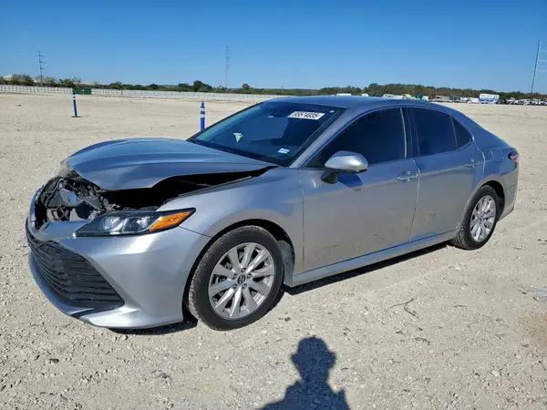 4T1B11HKXKU700746 2019 TOYOTA CAMRY - Image 1