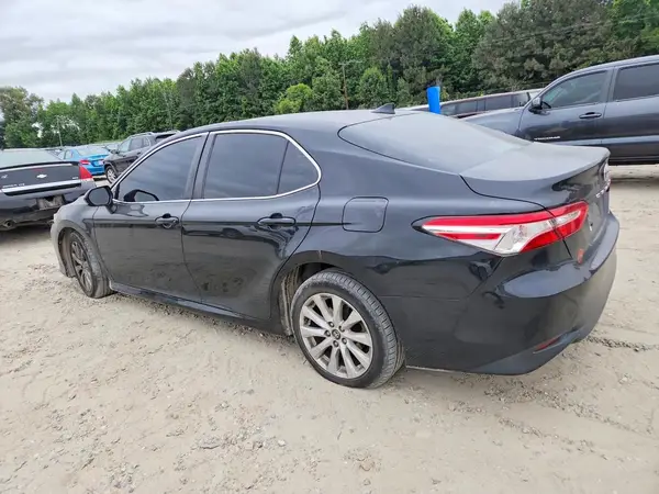 4T1B11HKXKU705302 2019 TOYOTA CAMRY - Image 2