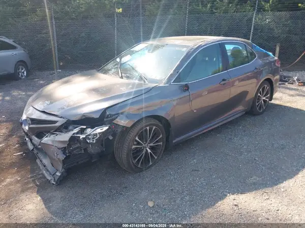 4T1B11HKXKU706031 2019 TOYOTA CAMRY - Image 2
