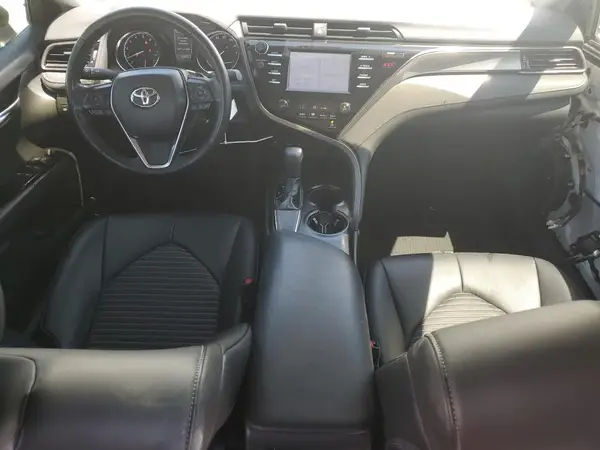 4T1B11HKXKU707602 2019 TOYOTA CAMRY - Image 8