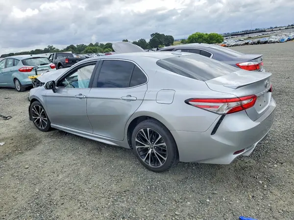4T1B11HKXKU715571 2019 TOYOTA CAMRY - Image 2