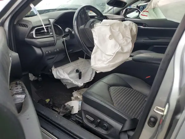4T1B11HKXKU715571 2019 TOYOTA CAMRY - Image 8