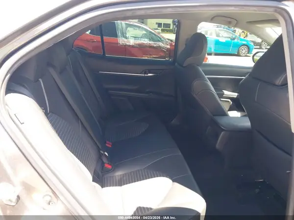 4T1B11HKXKU722360 2019 TOYOTA CAMRY - Image 8