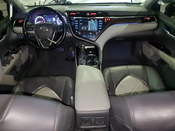 4T1B11HKXKU723086 2019 TOYOTA CAMRY - Image 8