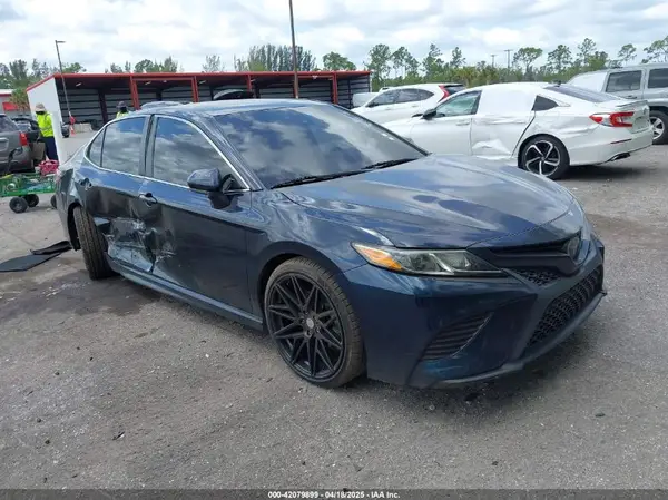 4T1B11HKXKU723766 2019 TOYOTA CAMRY - Image 1