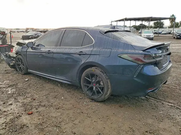 4T1B11HKXKU725100 2019 TOYOTA CAMRY - Image 2