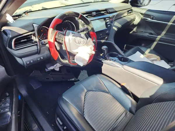 4T1B11HKXKU725100 2019 TOYOTA CAMRY - Image 8