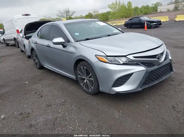4T1B11HKXKU725548 2019 TOYOTA CAMRY - Image 1