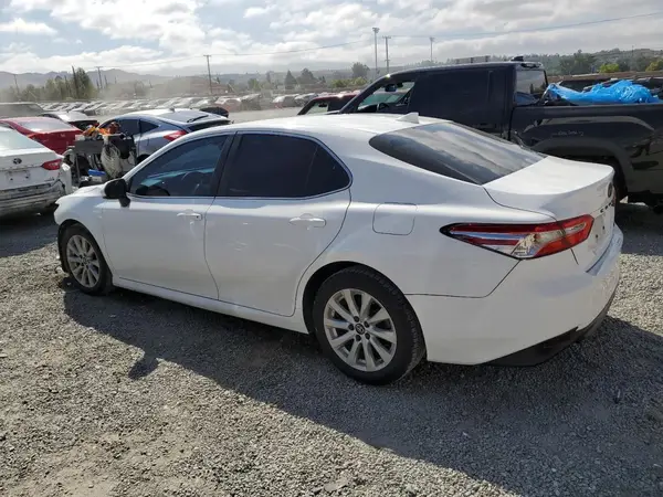 4T1B11HKXKU726487 2019 TOYOTA CAMRY - Image 2