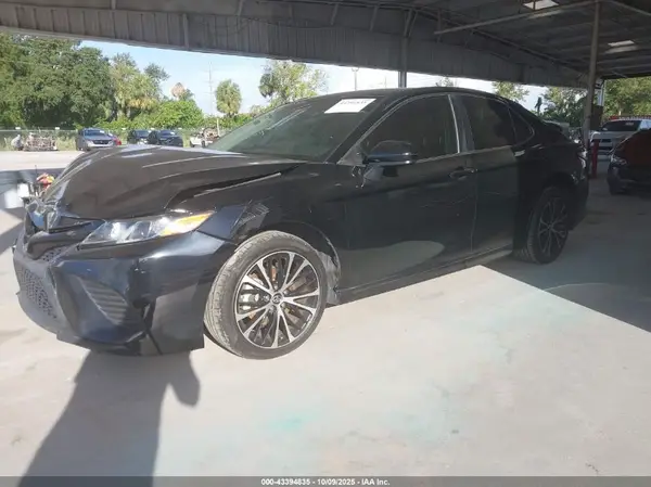 4T1B11HKXKU727123 2019 TOYOTA CAMRY - Image 2