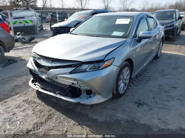 4T1B11HKXKU730474 2019 TOYOTA CAMRY - Image 2