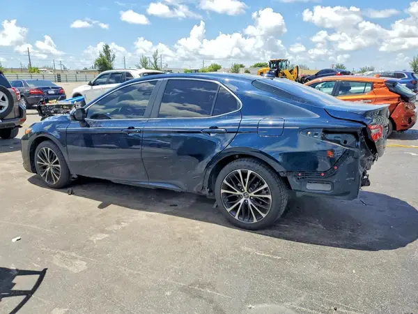 4T1B11HKXKU733181 2019 TOYOTA CAMRY - Image 2