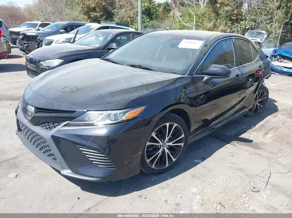 4T1B11HKXKU734413 2019 TOYOTA CAMRY - Image 2