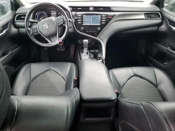 4T1B11HKXKU738963 2019 TOYOTA CAMRY - Image 8