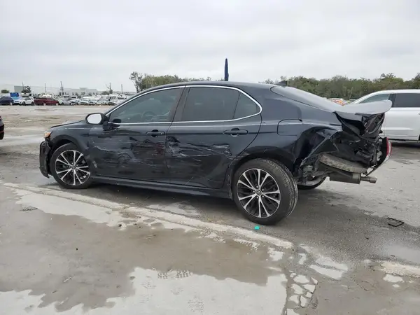 4T1B11HKXKU740194 2019 TOYOTA CAMRY - Image 2
