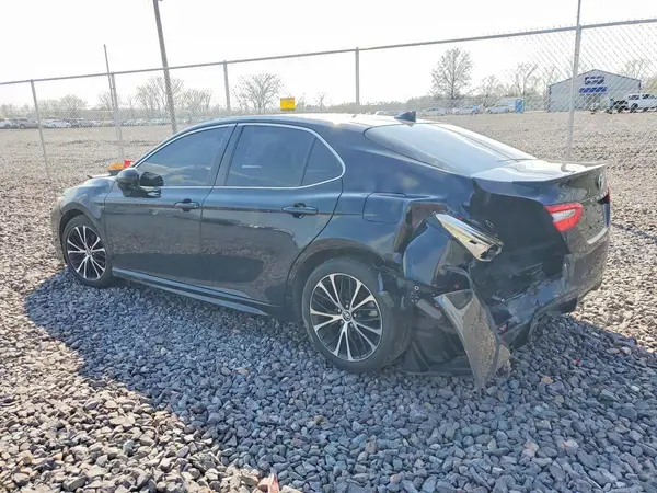 4T1B11HKXKU740860 2019 TOYOTA CAMRY - Image 2