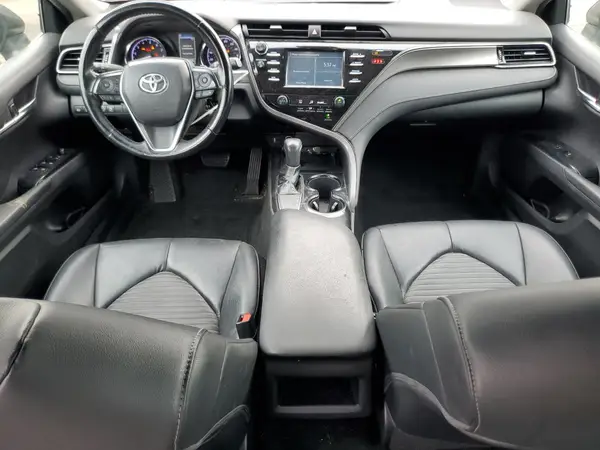 4T1B11HKXKU745928 2019 TOYOTA CAMRY - Image 8