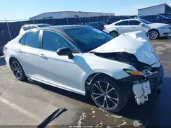 4T1B11HKXKU747212 2019 TOYOTA CAMRY