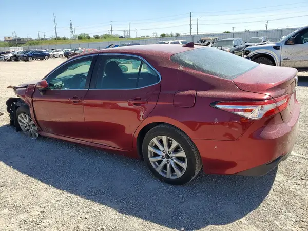 4T1B11HKXKU749011 2019 TOYOTA CAMRY - Image 2