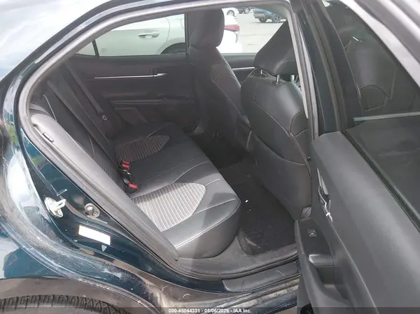 4T1B11HKXKU752619 2019 TOYOTA CAMRY - Image 8