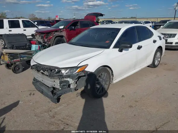 4T1B11HKXKU754533 2019 TOYOTA CAMRY - Image 2