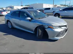 4T1B11HKXKU757142 2019 TOYOTA CAMRY