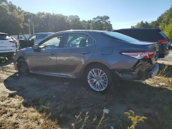 4T1B11HKXKU757819 2019 TOYOTA CAMRY - Image 2