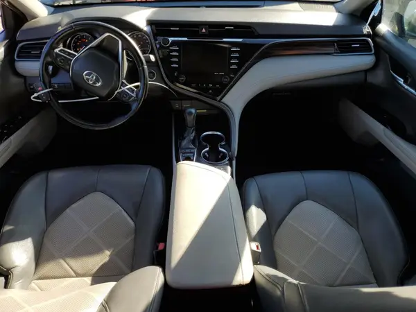 4T1B11HKXKU757819 2019 TOYOTA CAMRY - Image 8