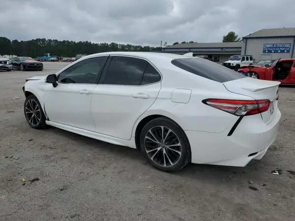 4T1B11HKXKU758016 2019 TOYOTA CAMRY - Image 2