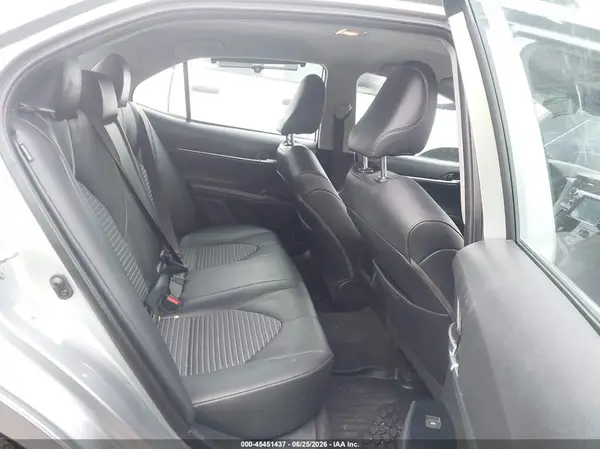 4T1B11HKXKU760705 2019 TOYOTA CAMRY - Image 8