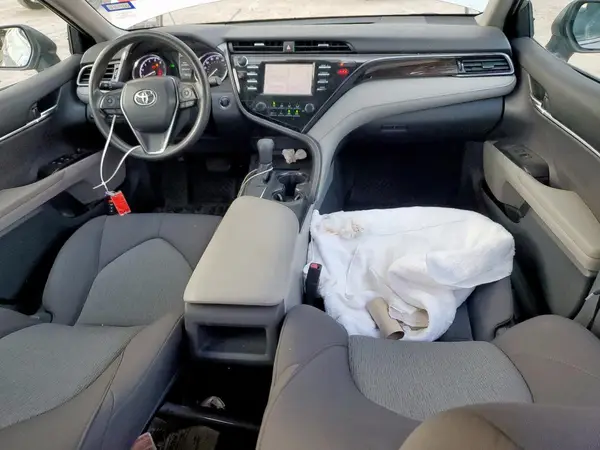 4T1B11HKXKU762941 2019 TOYOTA CAMRY - Image 8