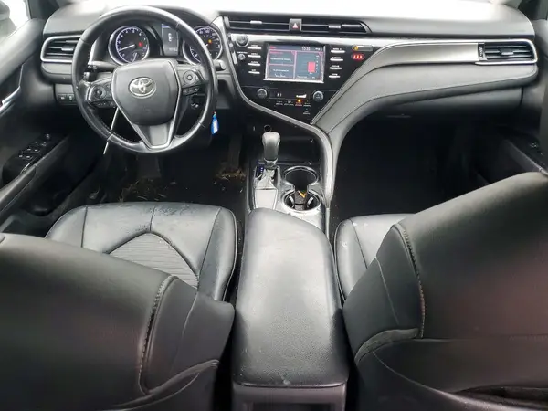 4T1B11HKXKU764995 2019 TOYOTA CAMRY - Image 8