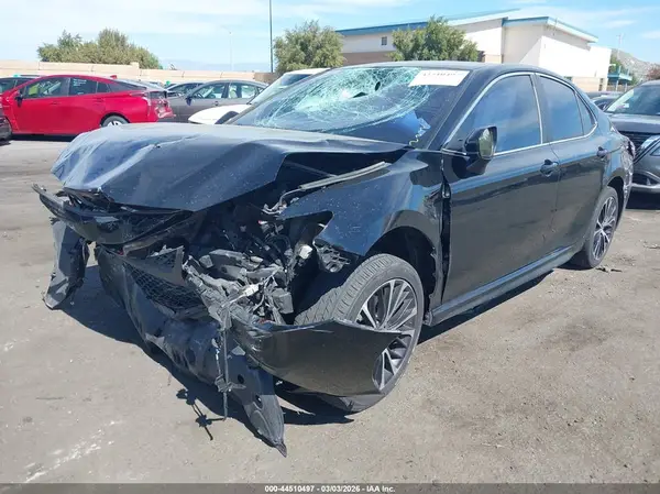 4T1B11HKXKU765094 2019 TOYOTA CAMRY - Image 2