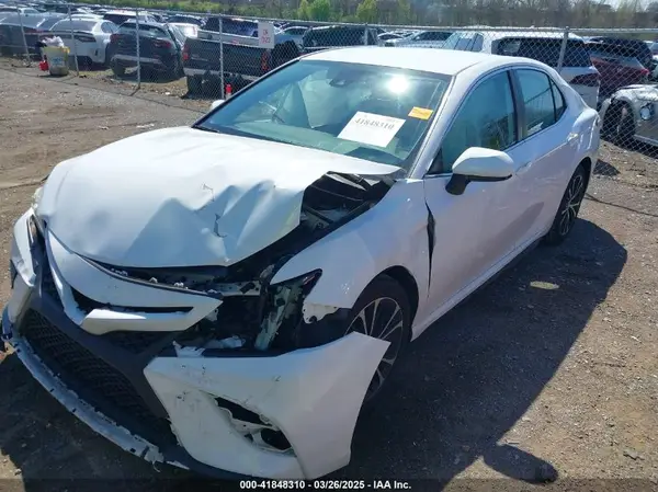 4T1B11HKXKU765354 2019 TOYOTA CAMRY - Image 2