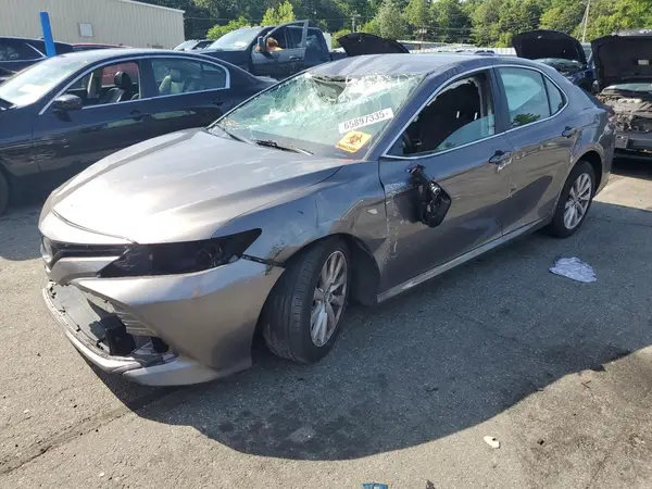 4T1B11HKXKU766679 2019 TOYOTA CAMRY - Image 1