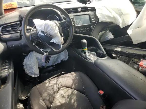 4T1B11HKXKU766679 2019 TOYOTA CAMRY - Image 8