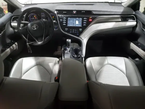 4T1B11HKXKU767816 2019 TOYOTA CAMRY - Image 8