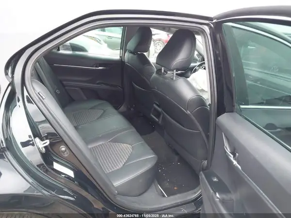 4T1B11HKXKU770649 2019 TOYOTA CAMRY - Image 8