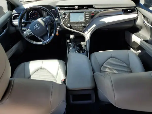 4T1B11HKXKU770764 2019 TOYOTA CAMRY - Image 8